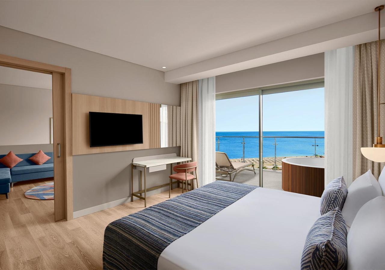 Akra Sorgun Tui Blue Sensatori 5* Side